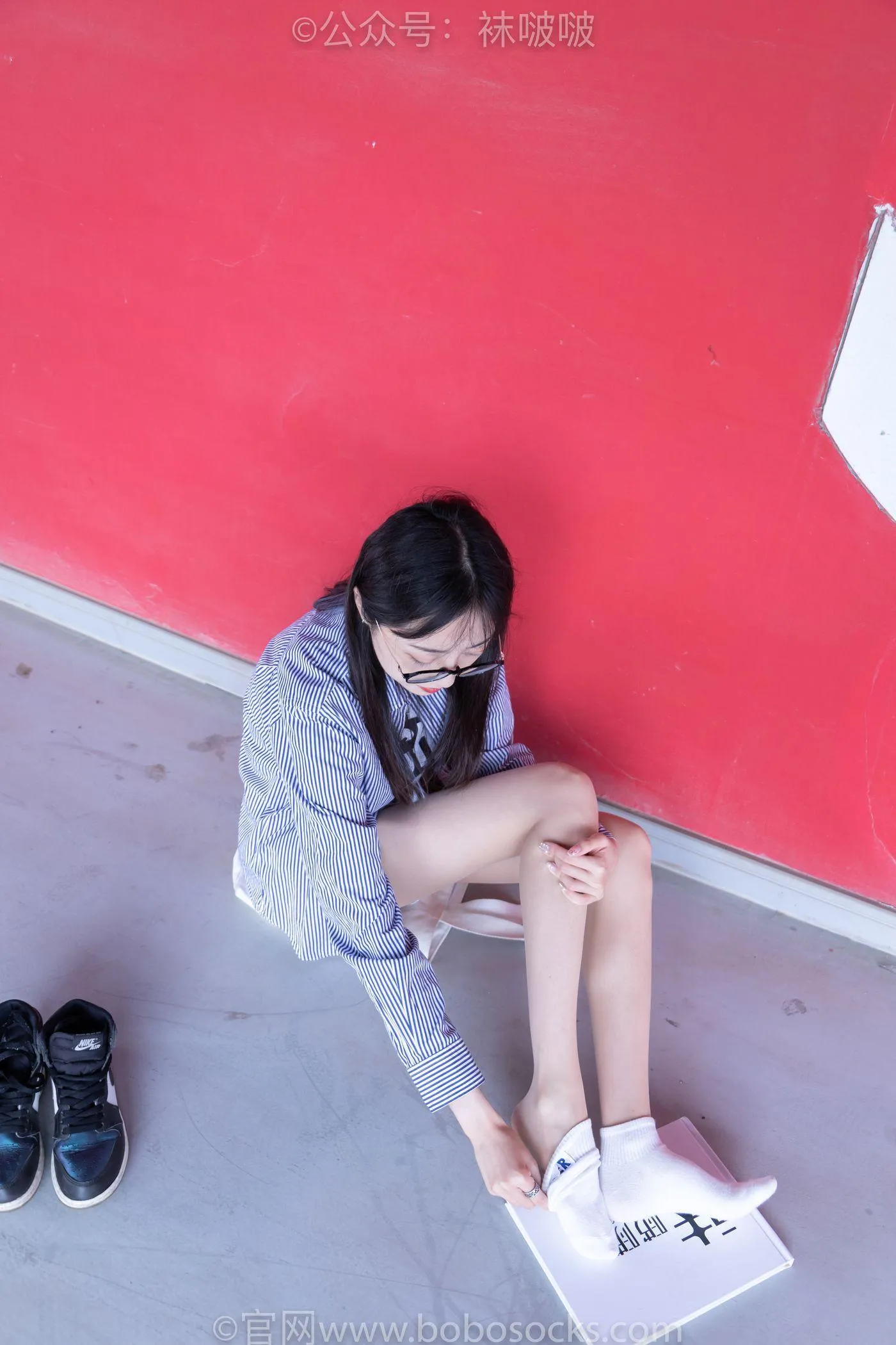 [BoBoSocks袜啵啵]NO.011 稚予-AJ、白色短棉袜、肉丝 [139P]插图2